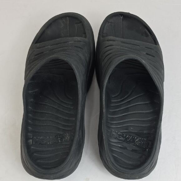Sandals_&_Flip_Flops